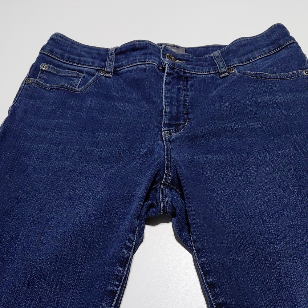CHICO'S So Slimming  Women's Blue Jeans - 1 Short